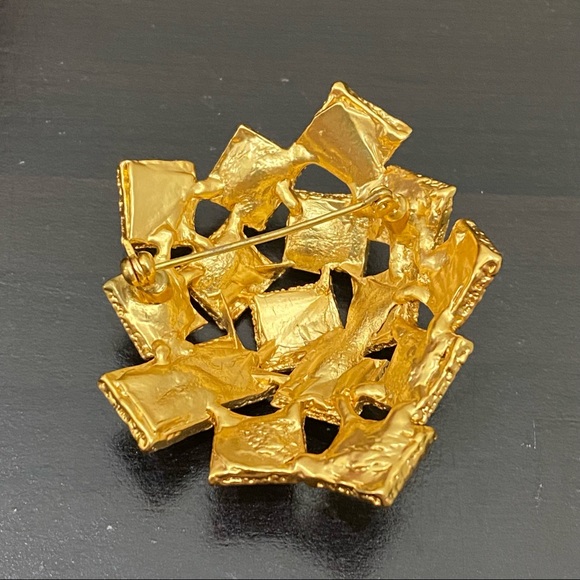 Vintage Unsigned Gold-tone Mini Squares Dome Rhinestone Brooch New (Old Stock) - Picture 8 of 9